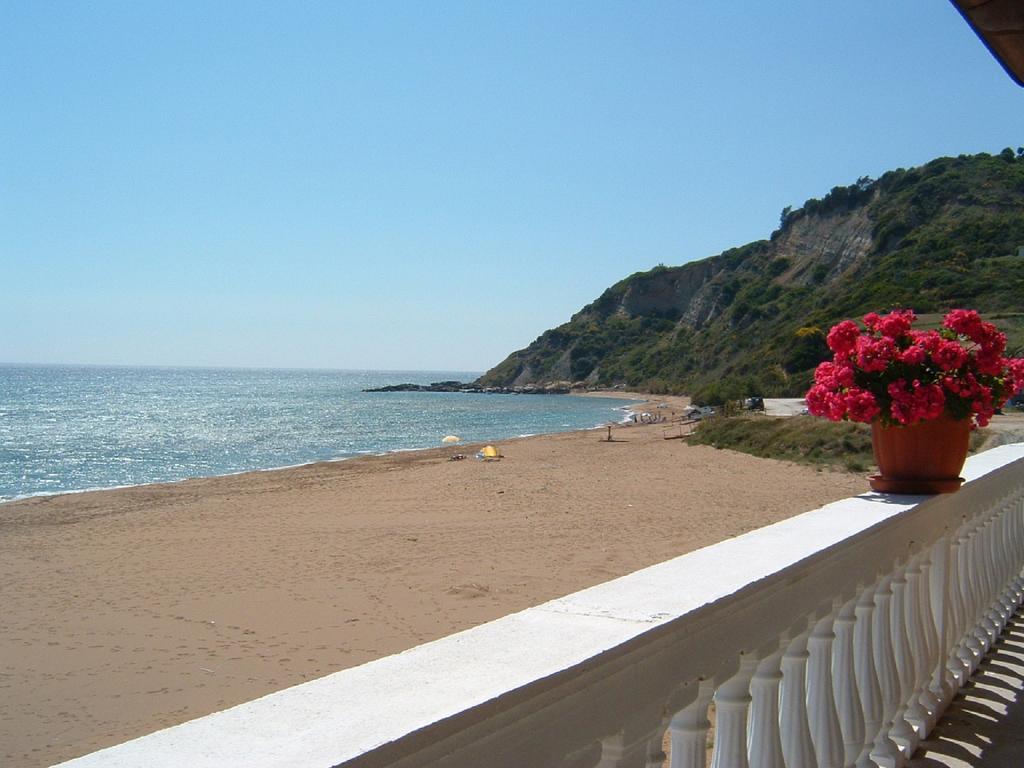 Angeliki Apart otel Vitaládes Dış mekan fotoğraf